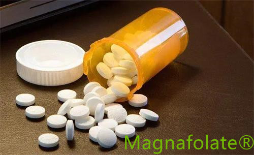L-5-Methylfolate dosia haurdun dauden pertsonekin